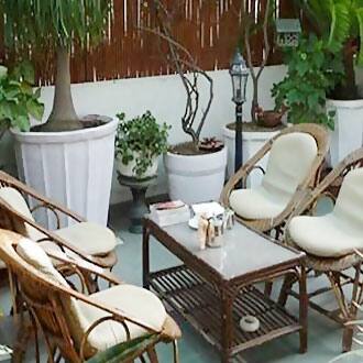 Amin Bed n Breakfast, Agra 5